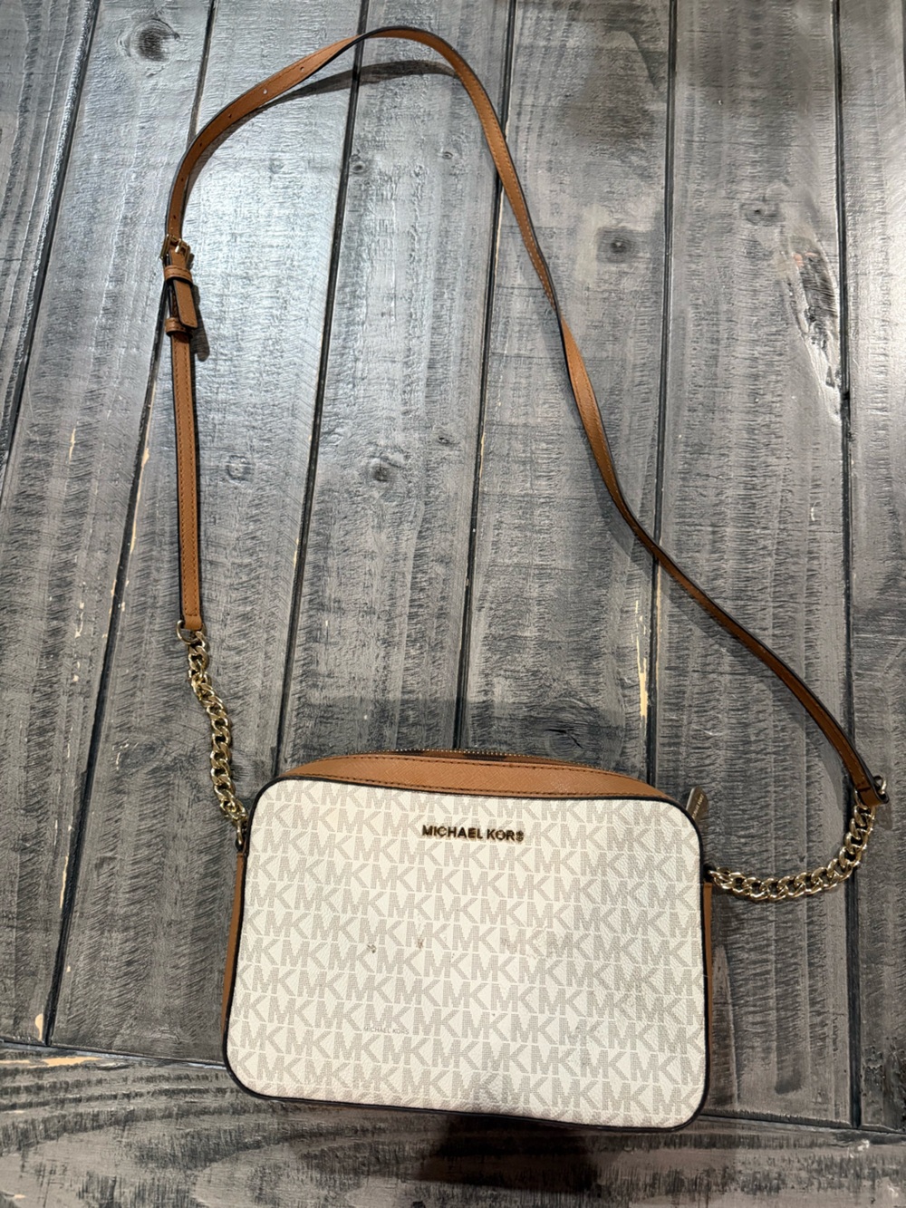 Michael Kors Cream & Brown Signature Crossbody with Gold Chain